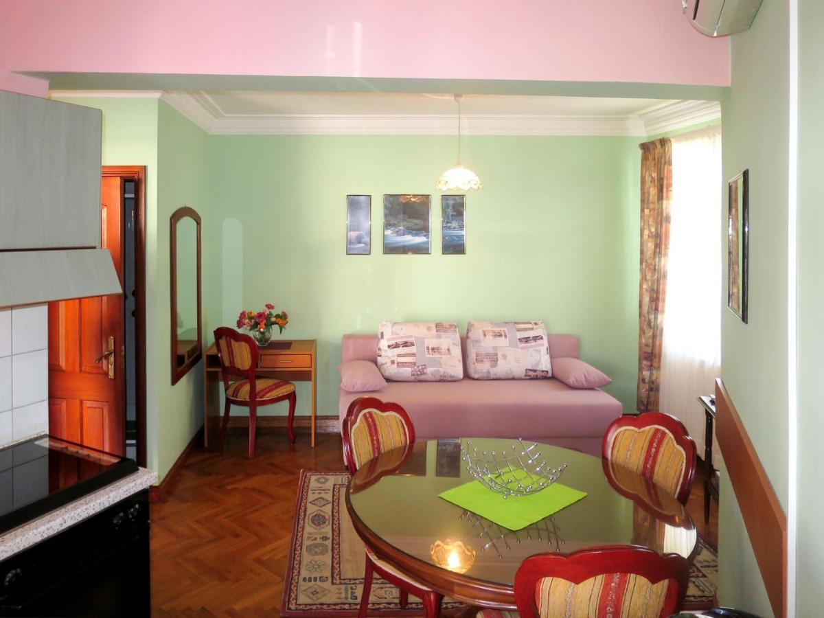Apartament Catarina - Zad111 By Interhome *